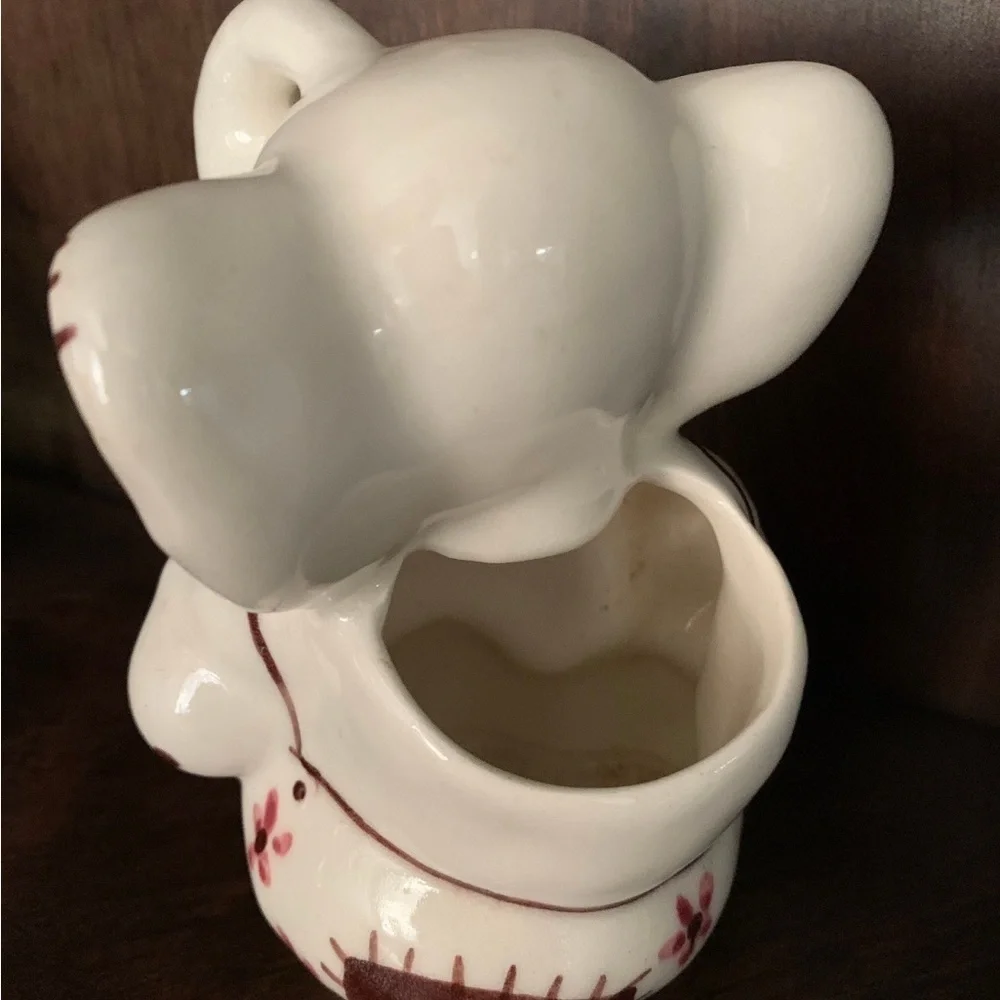 Vintage porcelain Elephant‎ planter